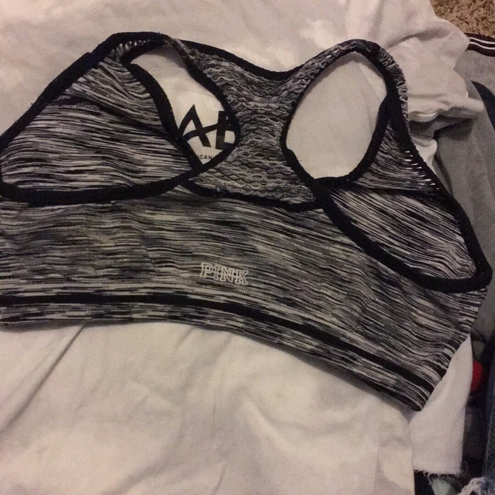 Pink bra - Picture 2 of 2